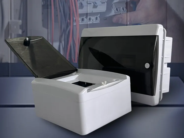 Précautions pour les Boîtes de Distribution en Plastique et Boîtes de Jonction ZCEBOX en Environnements à Basse Température