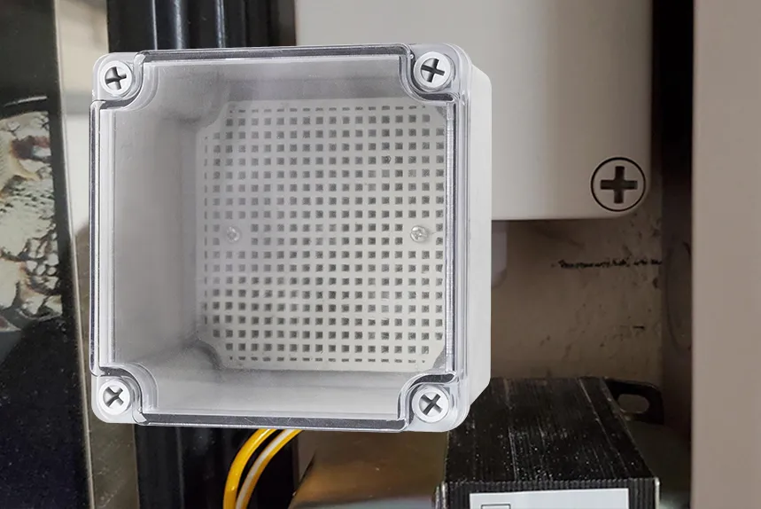 Consejos d’Organisation des Fils et d’Optimisation de l’Espace pour les Boîtes de Distribution en Plastique et Boîtes de Jonction ZCEBOX