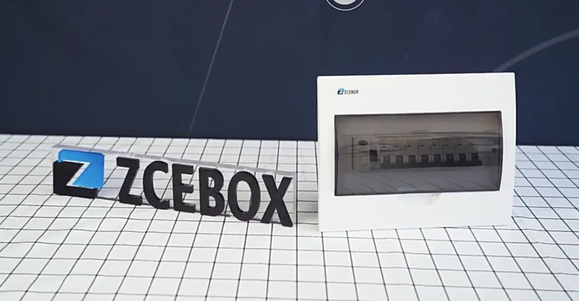 Boîtiers durables ABS et PVC pour applications fiables basse tension